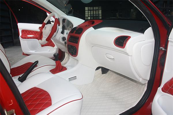 領航舵汽車裝飾 以專業與匠心，為您的愛車增添魅力與舒適